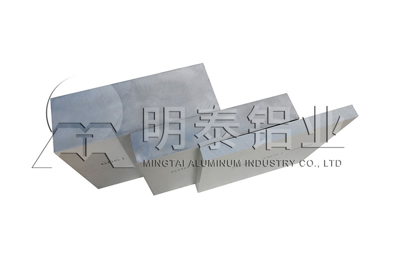 汽車引擎蓋海角禁区下载
