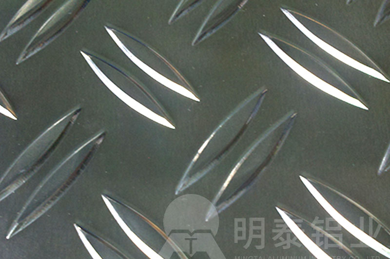 兩條筋花紋海角禁区下载