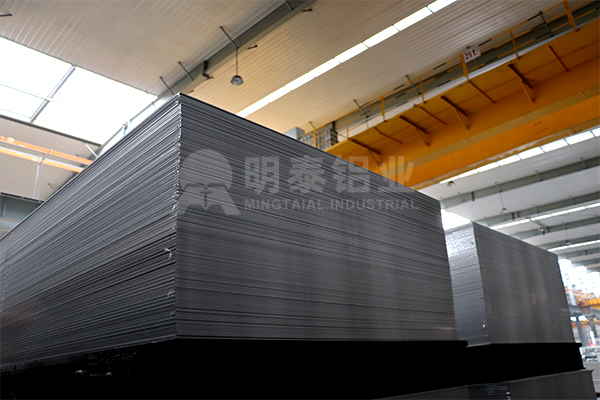 客車 / 新能源車覆蓋件 5052鋁合金性能優勢